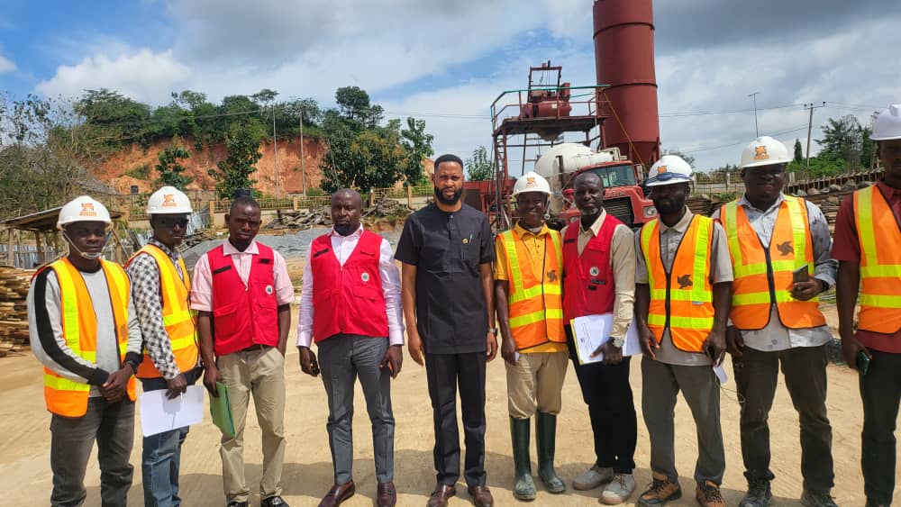 Mr. Olalekan Ijidale, DG of the State Bureau of Local Content with Ekiti Contractors