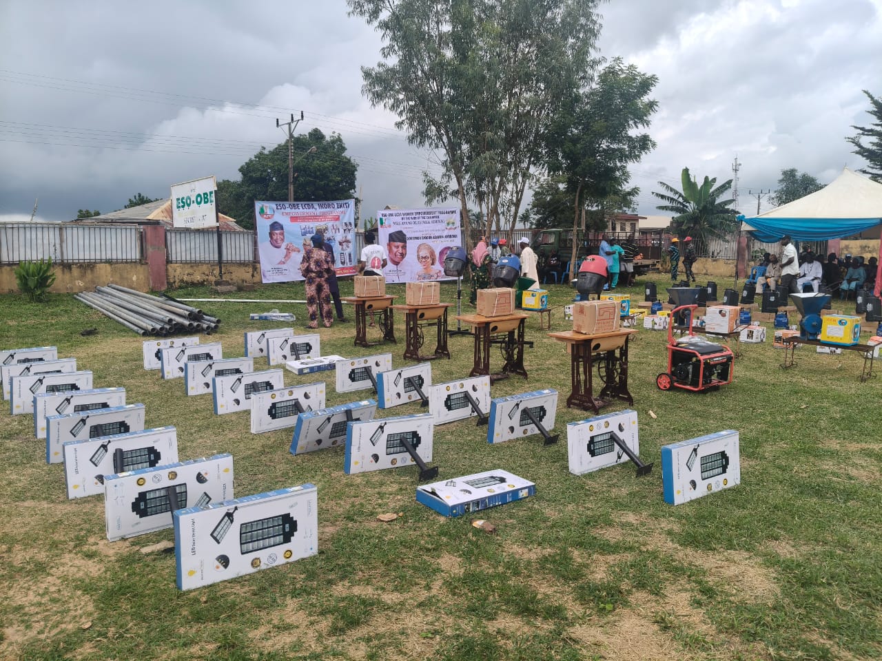 Eso-Obe LCDA Empowers 250 Residents, Boosts Oyebanji Re-election Campaign